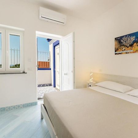 Poseidonia Rooms Прочида Экстерьер фото